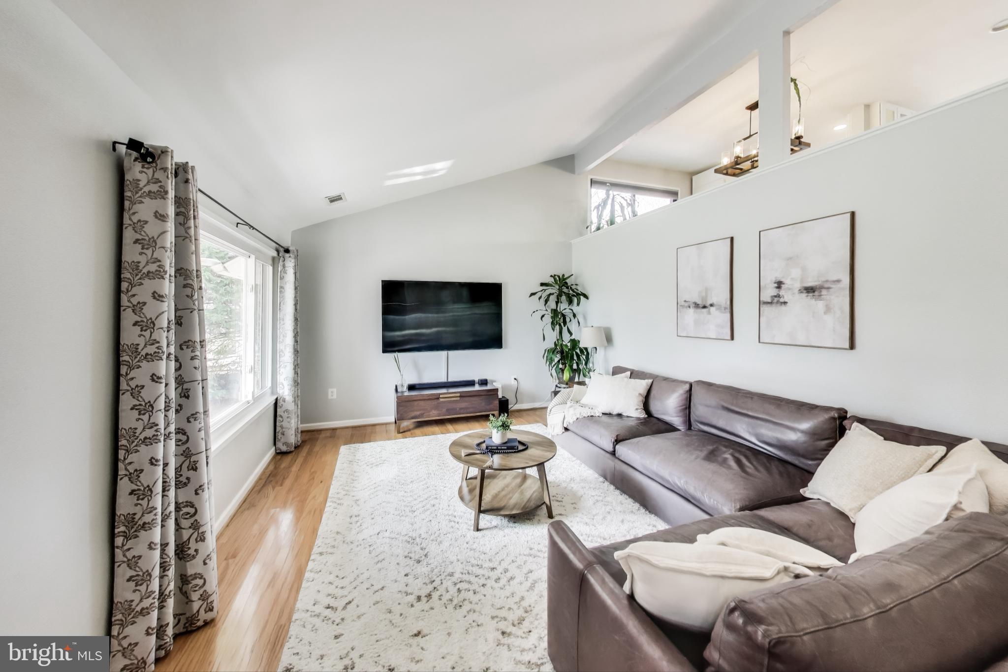 STONEYBROOKE - Residential