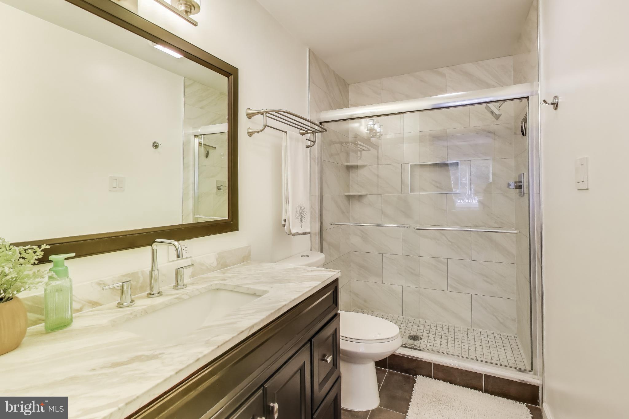 STONEYBROOKE - Residential