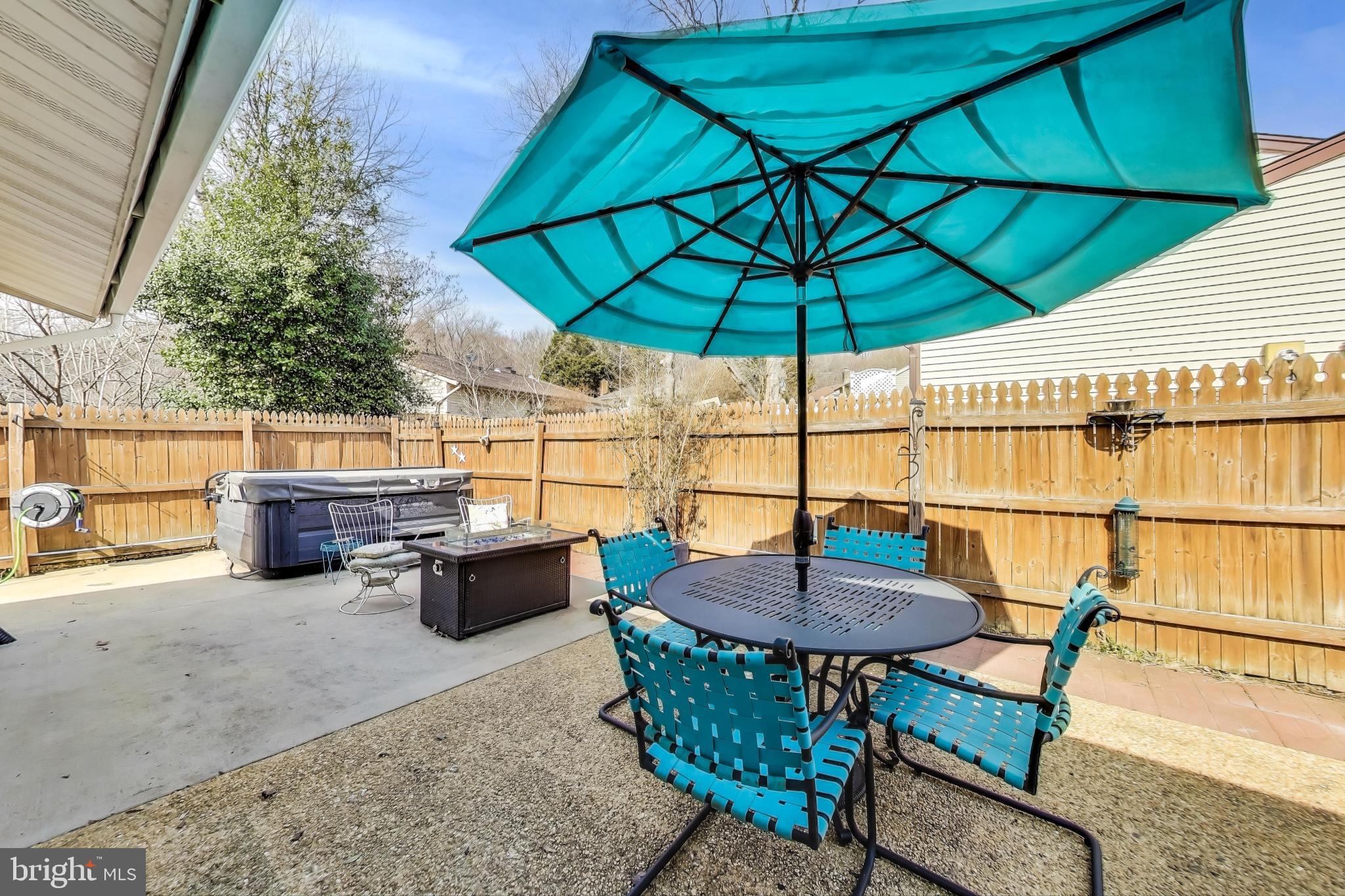 STONEYBROOKE - Residential