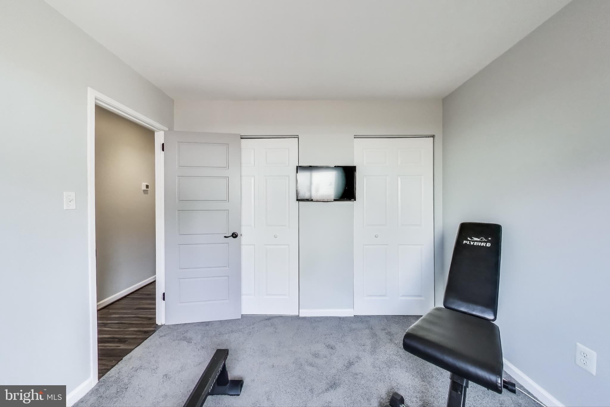 STONEYBROOKE - Residential