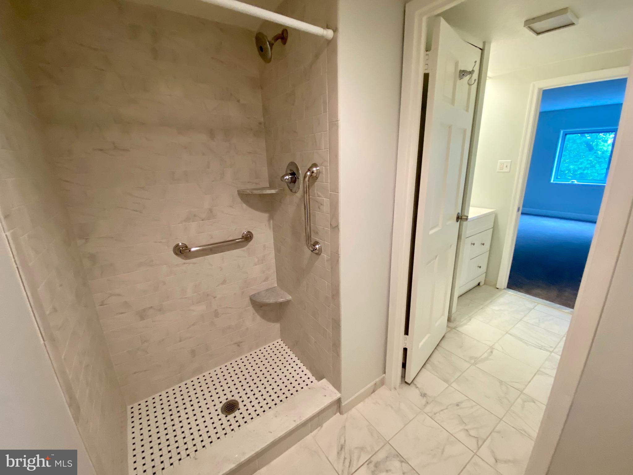 BEAVER HILL - Residential