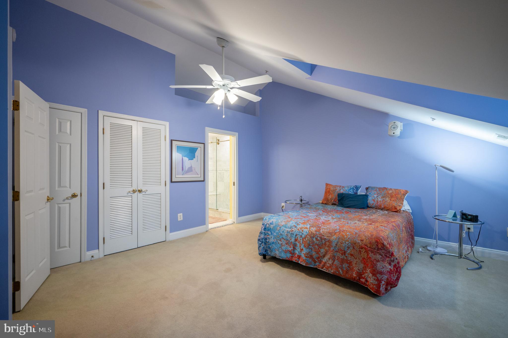 OLD TOWN VILLAGE - Residential Lease