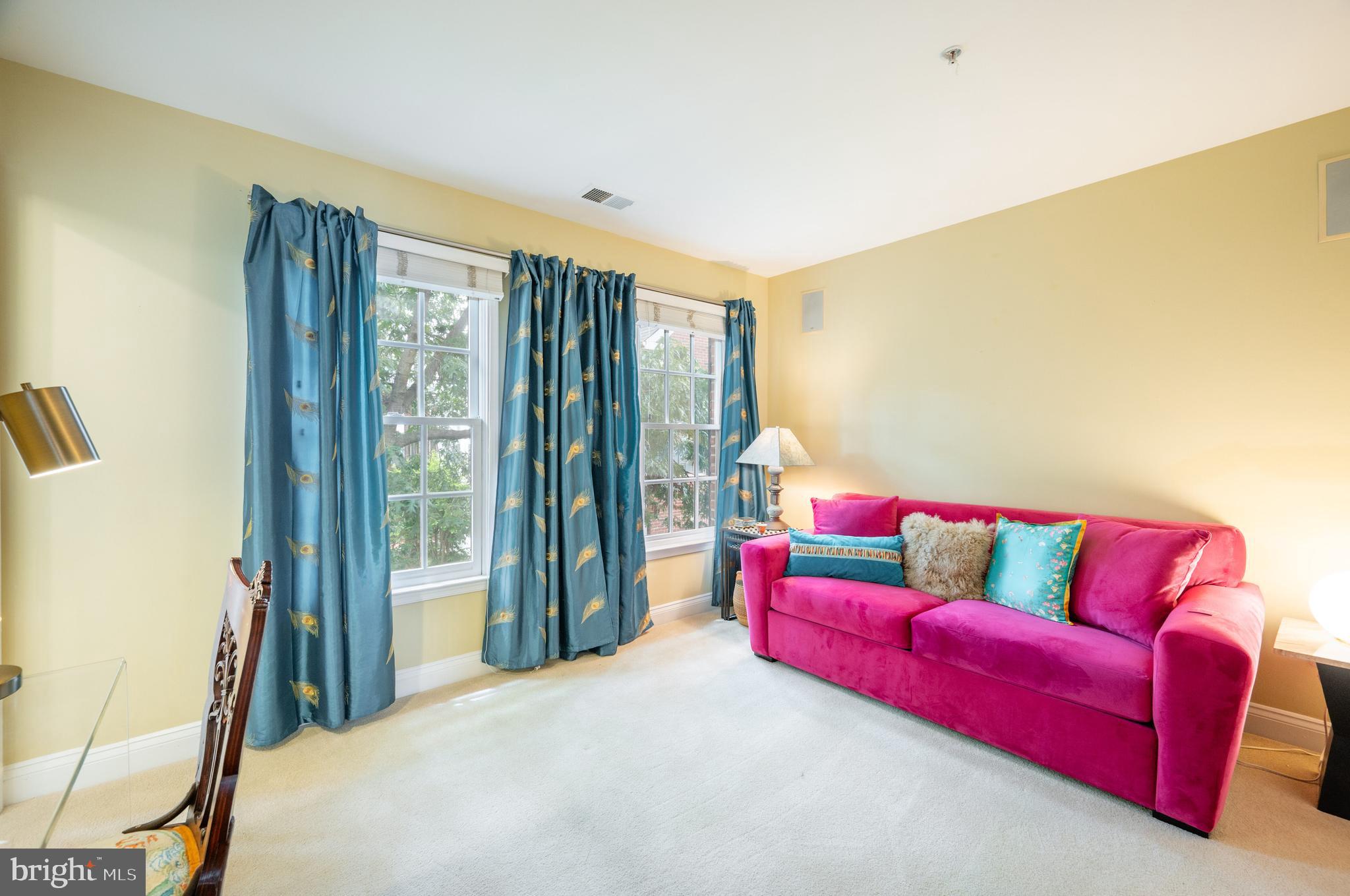 OLD TOWN VILLAGE - Residential Lease