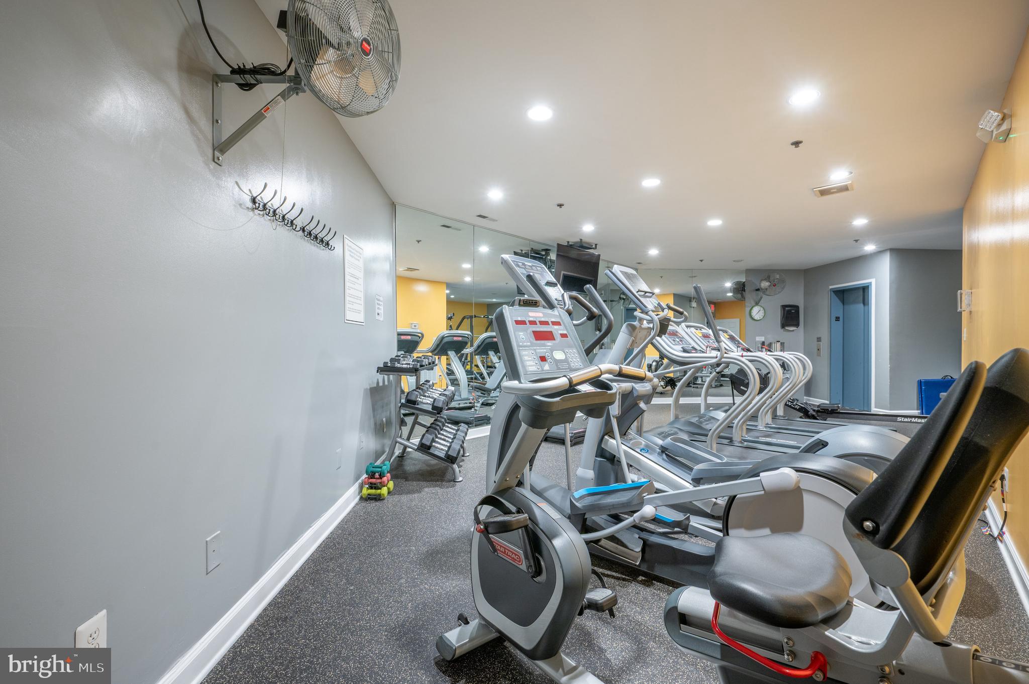 OLD TOWN VILLAGE - Residential Lease