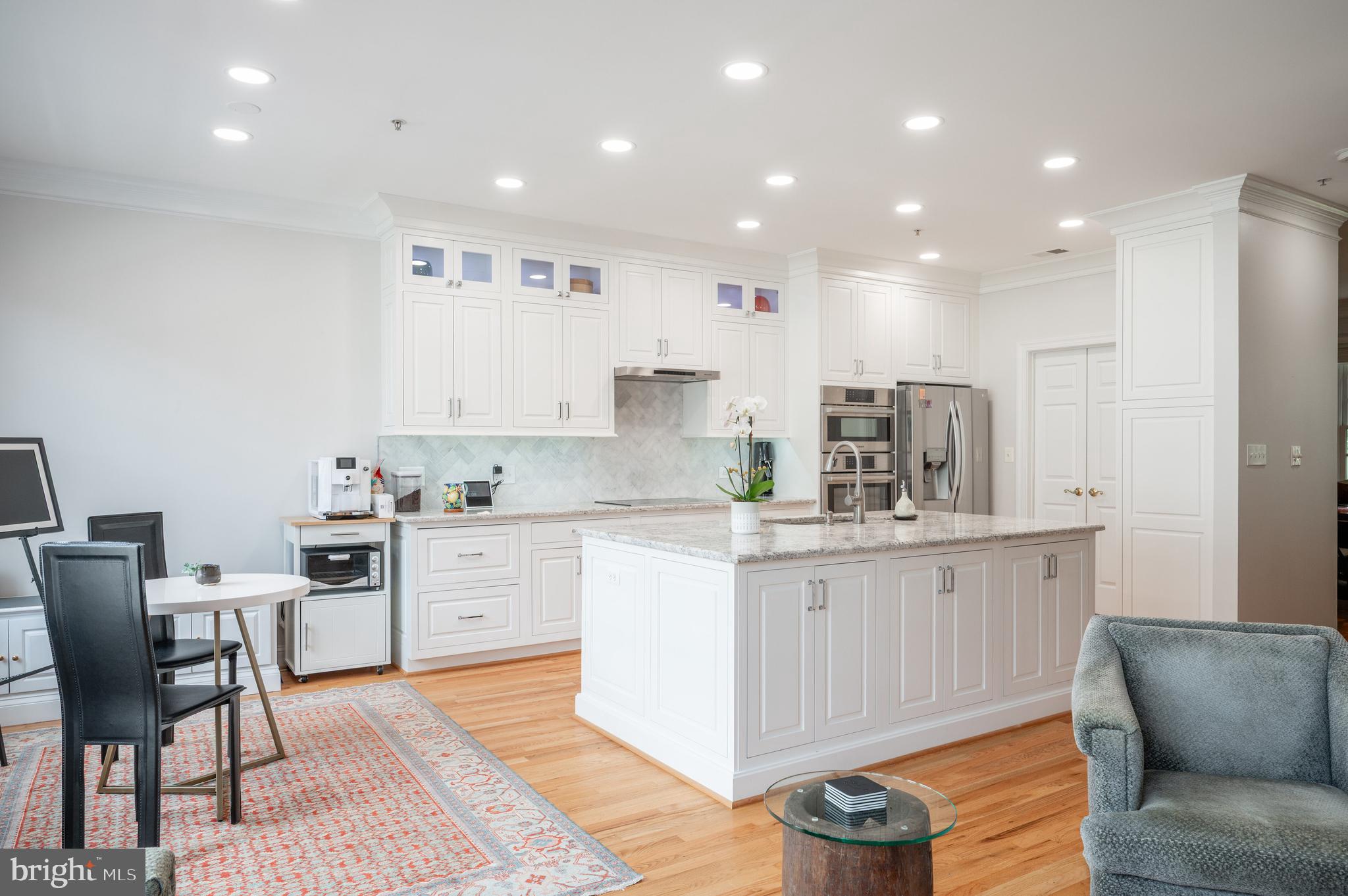 OLD TOWN VILLAGE - Residential Lease