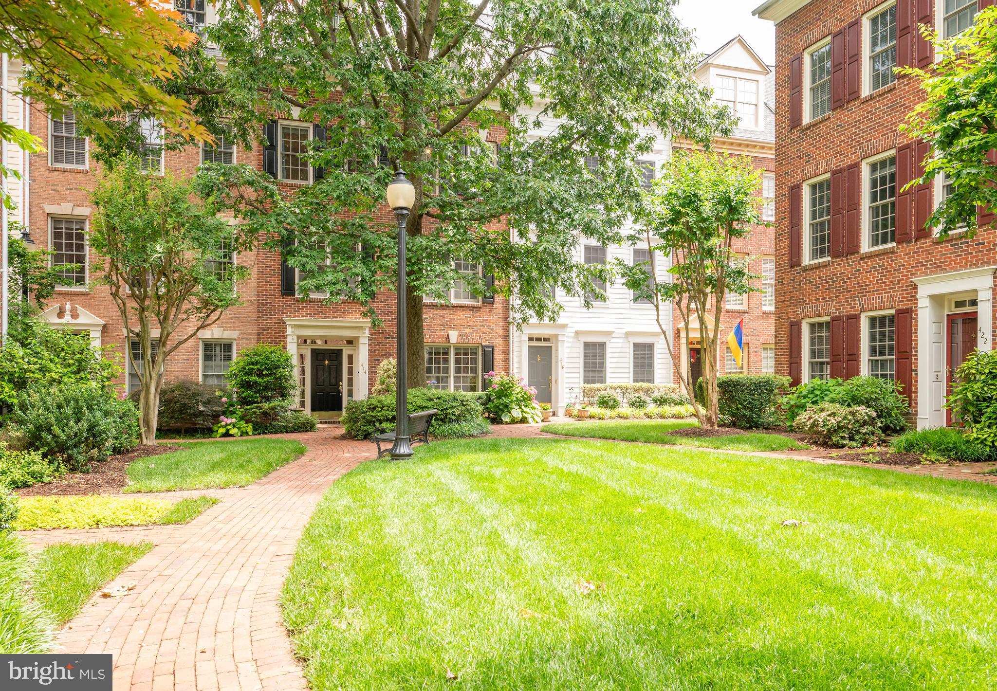 OLD TOWN VILLAGE - Residential Lease