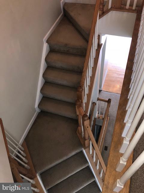 PRINCE WILLIAM COMMONS - Residential Lease