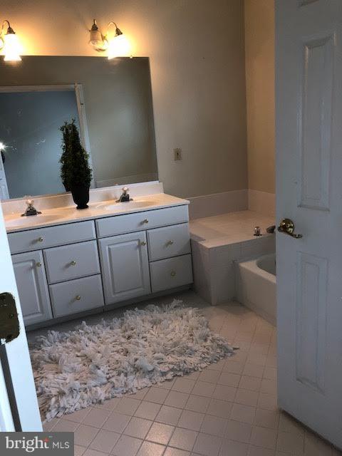 PRINCE WILLIAM COMMONS - Residential Lease