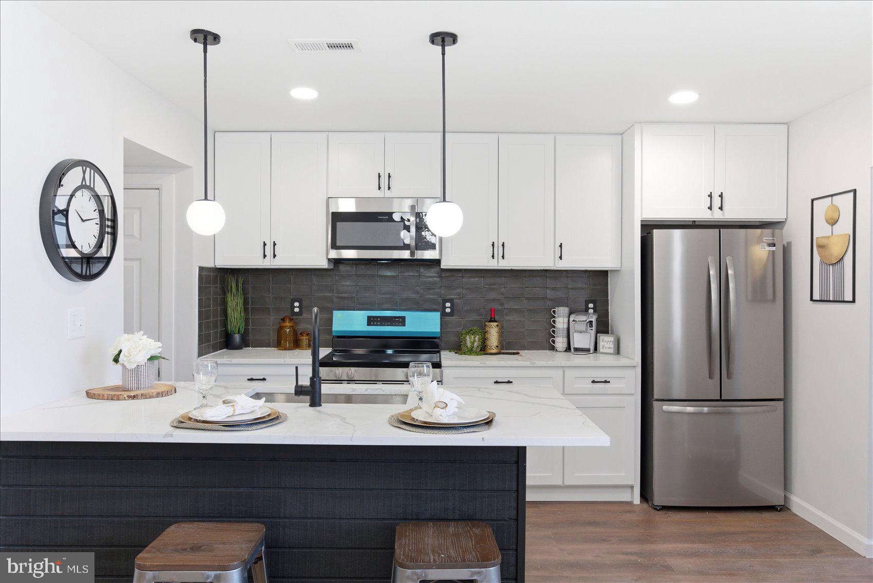 MONDAWMIN - Residential