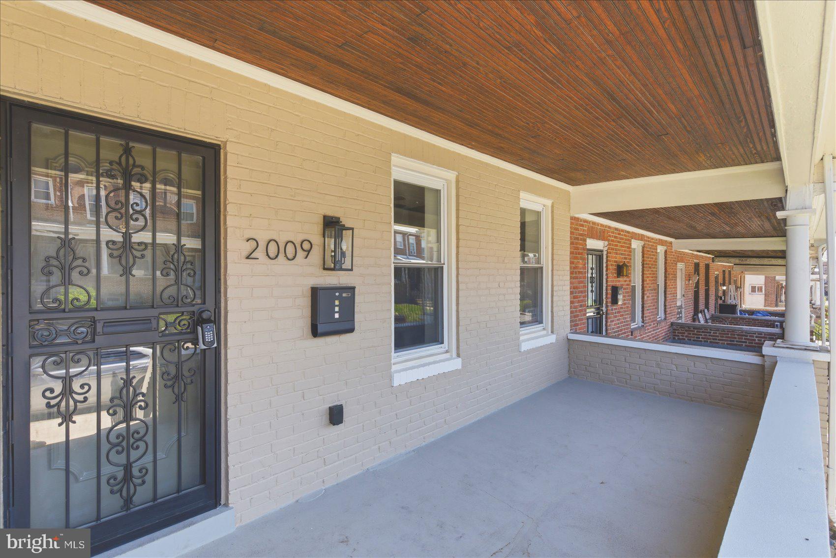 MONDAWMIN - Residential