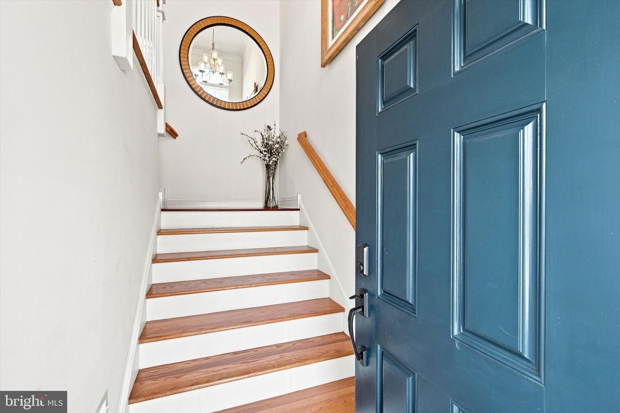 30 PARKVIEW CIRCLE