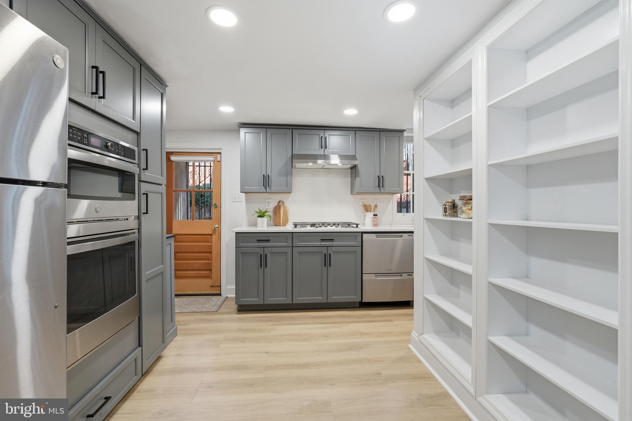 RITTENHOUSE SQUARE - Residential