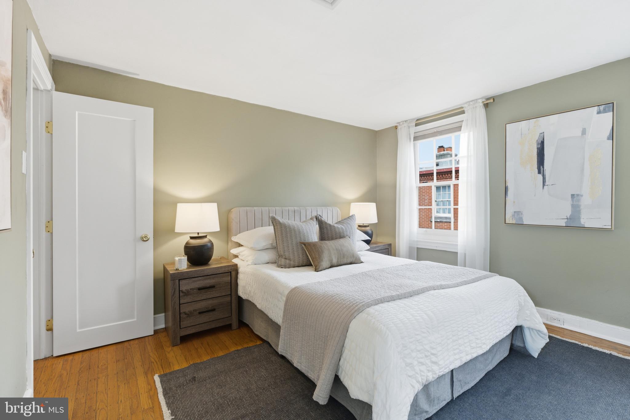 RITTENHOUSE SQUARE - Residential