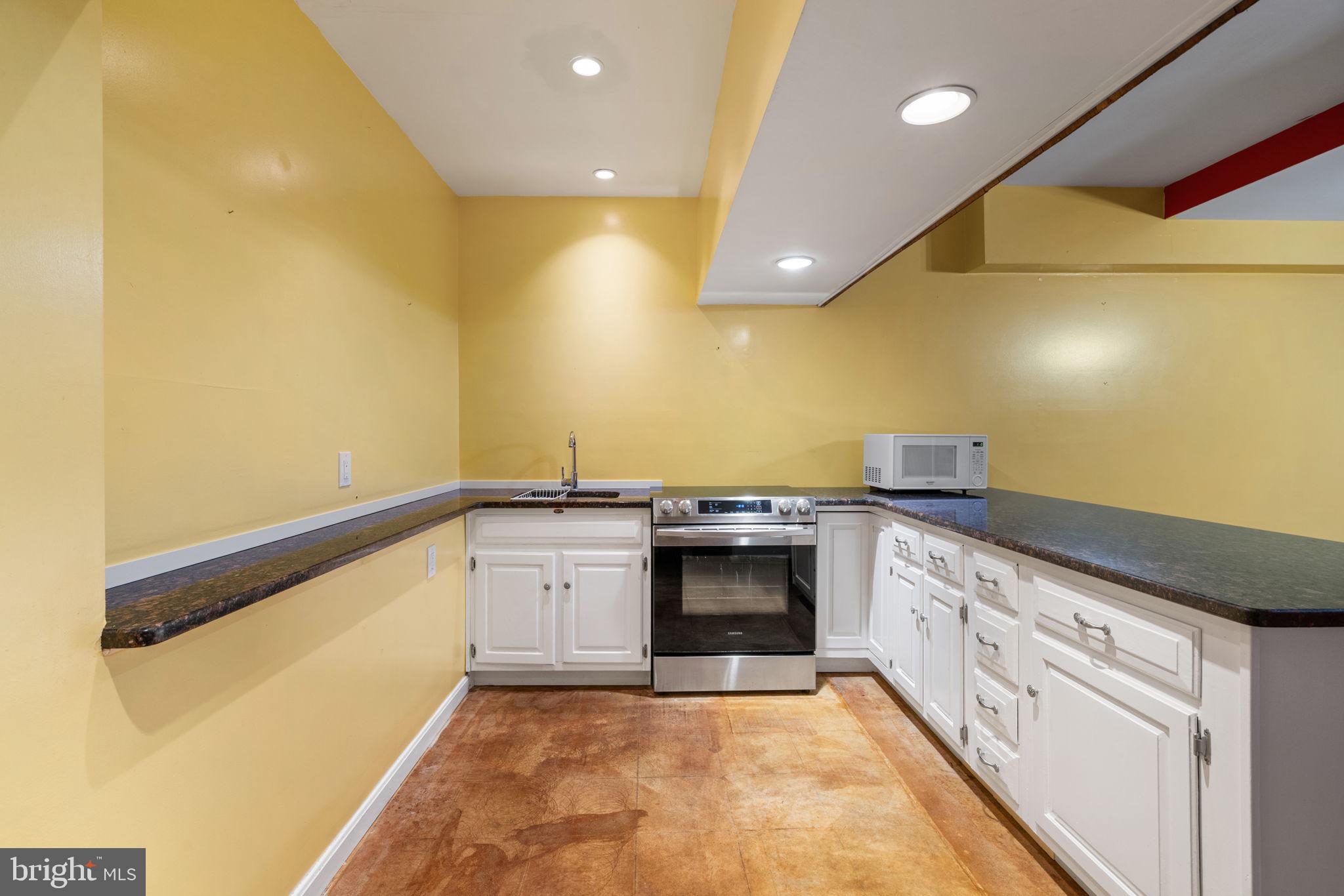 FAIRVIEW FARM SUBD - Residential