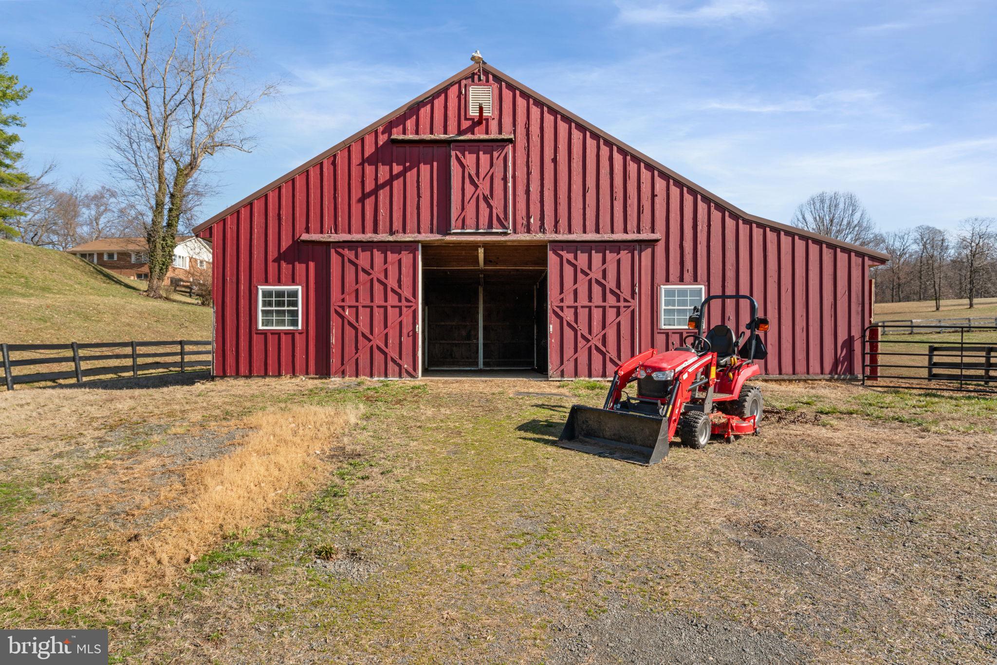 FAIRVIEW FARM SUBD - Residential