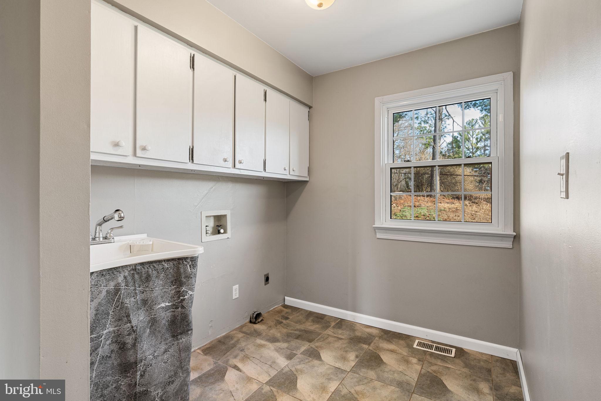 FAIRVIEW FARM SUBD - Residential