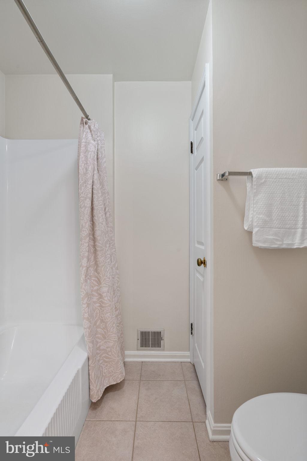 FAIRVIEW FARM SUBD - Residential