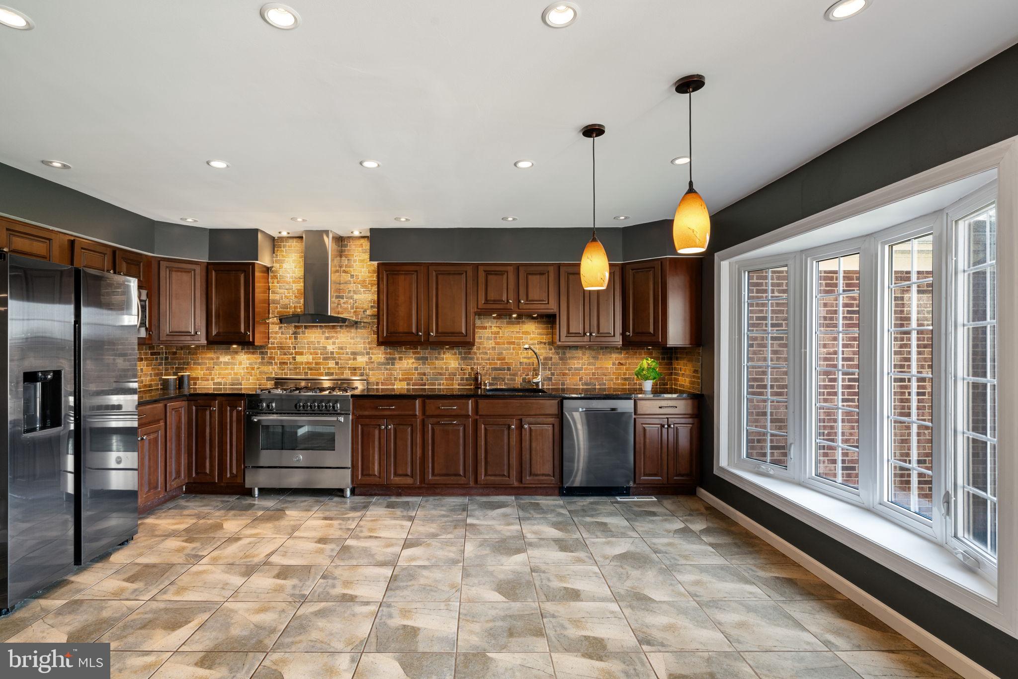 FAIRVIEW FARM SUBD - Residential