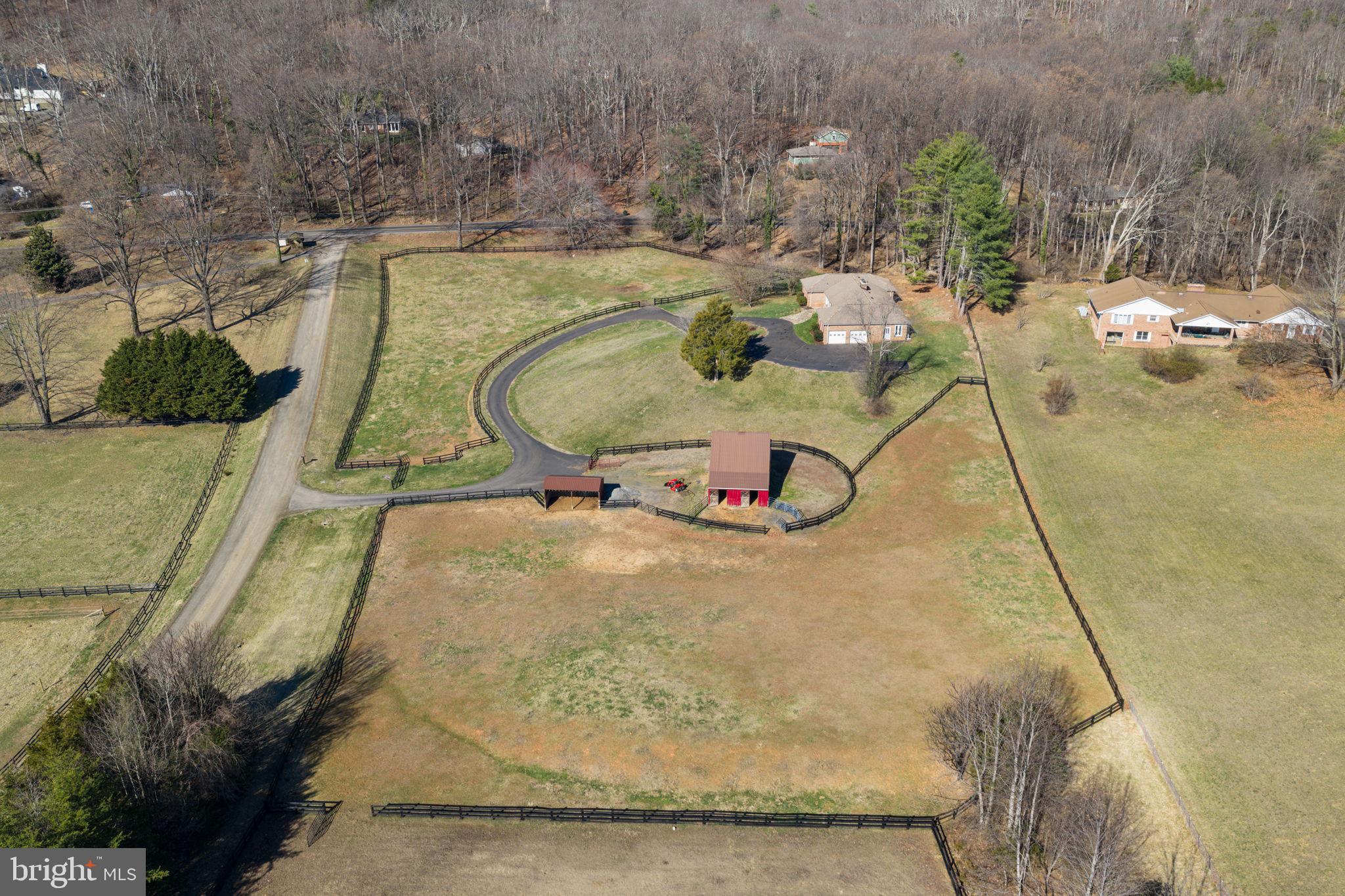 FAIRVIEW FARM SUBD - Residential