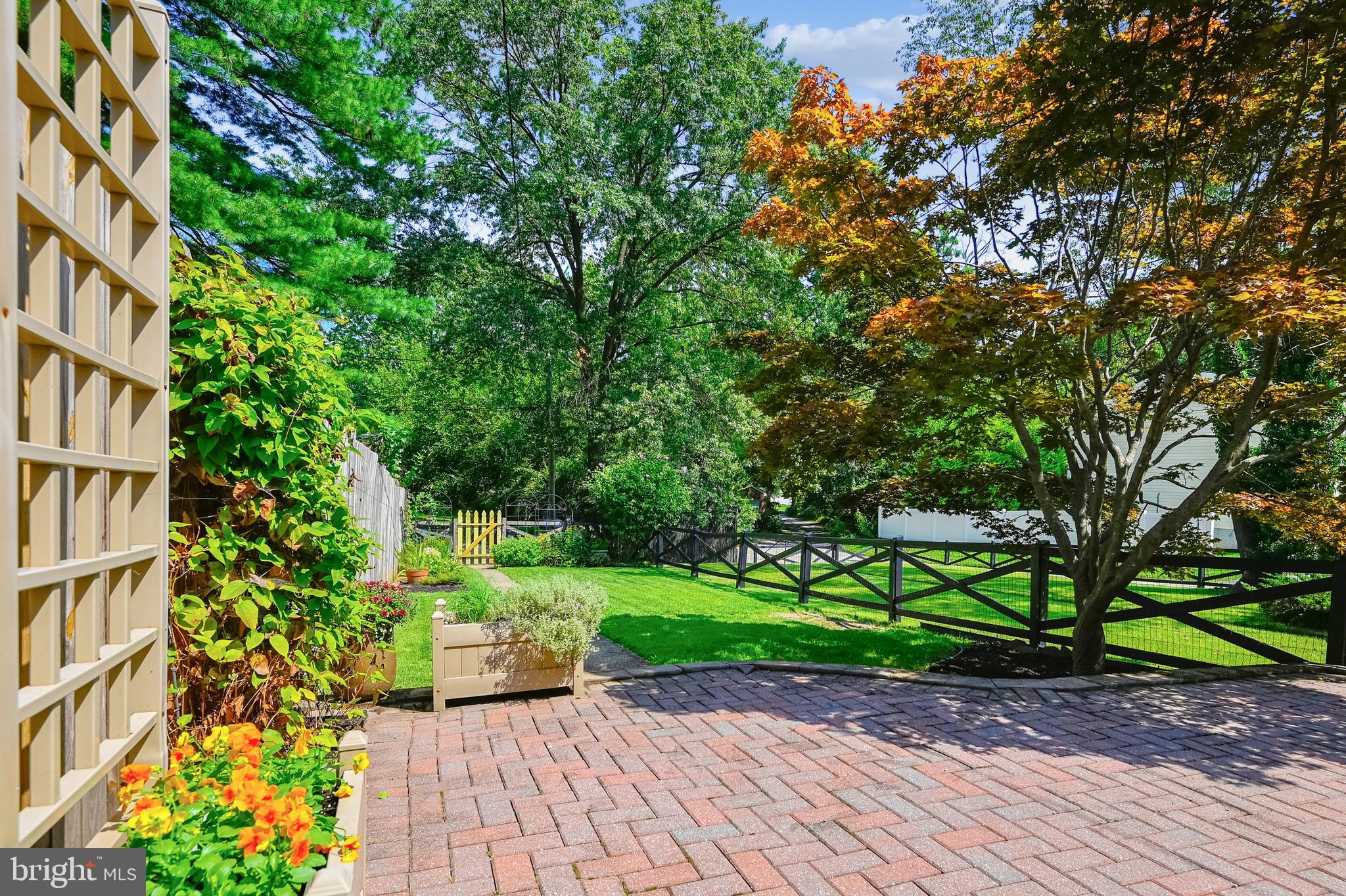 LOCH RAVEN VILLAGE - Residential