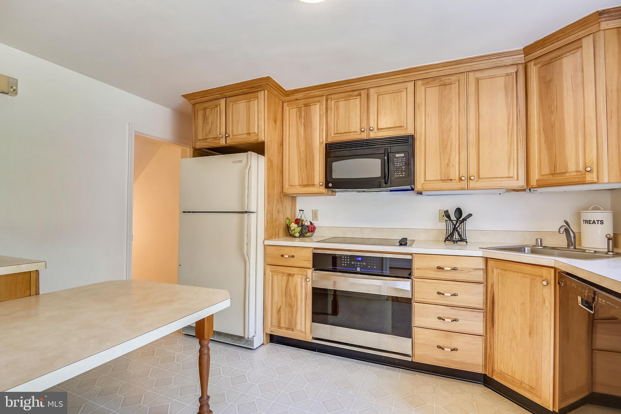 LOCH RAVEN VILLAGE - Residential