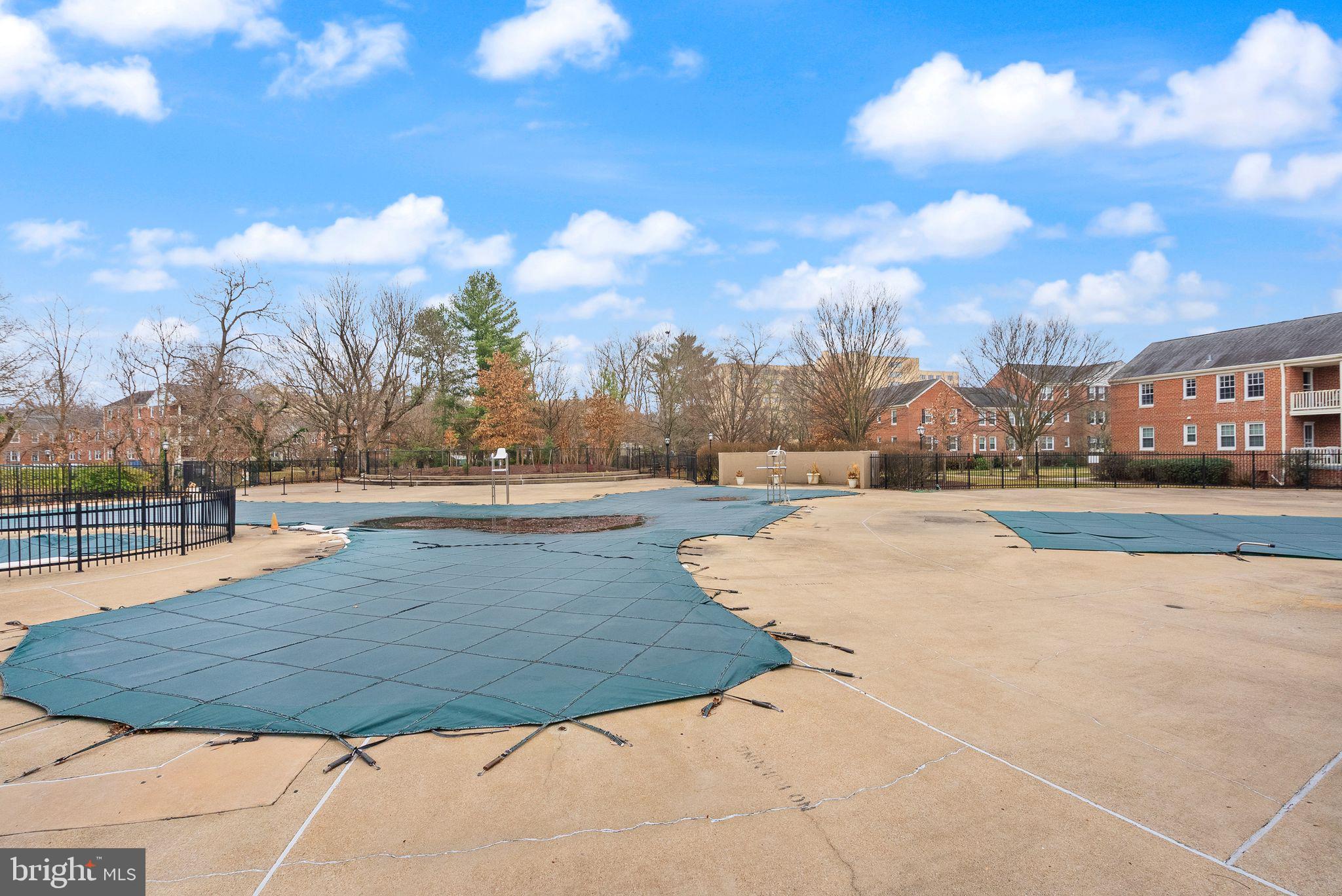 BELLE VIEW CONDOMINIUMS - Residential