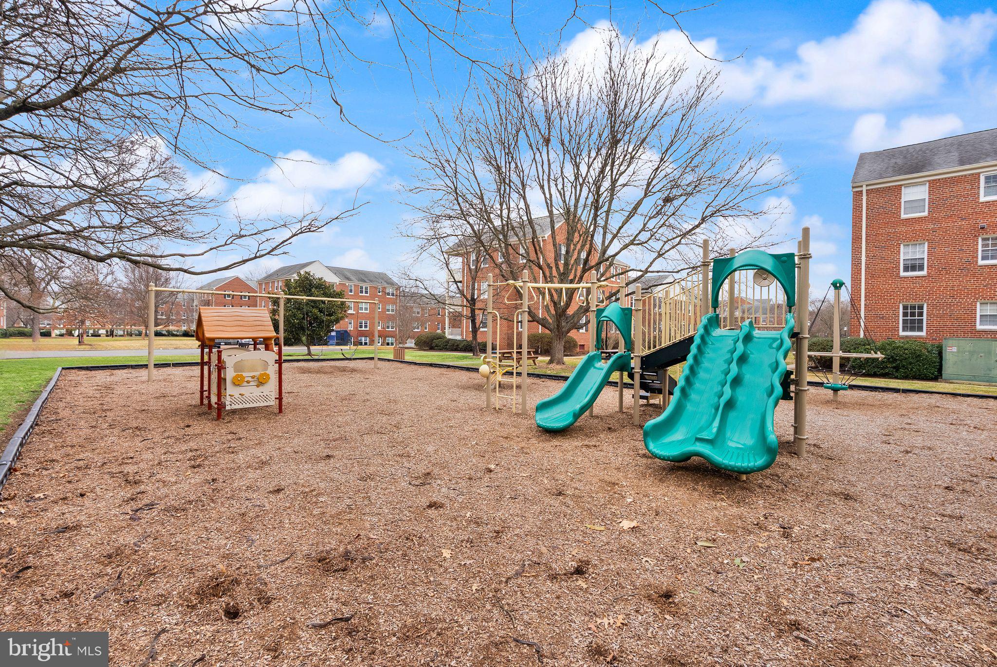 BELLE VIEW CONDOMINIUMS - Residential