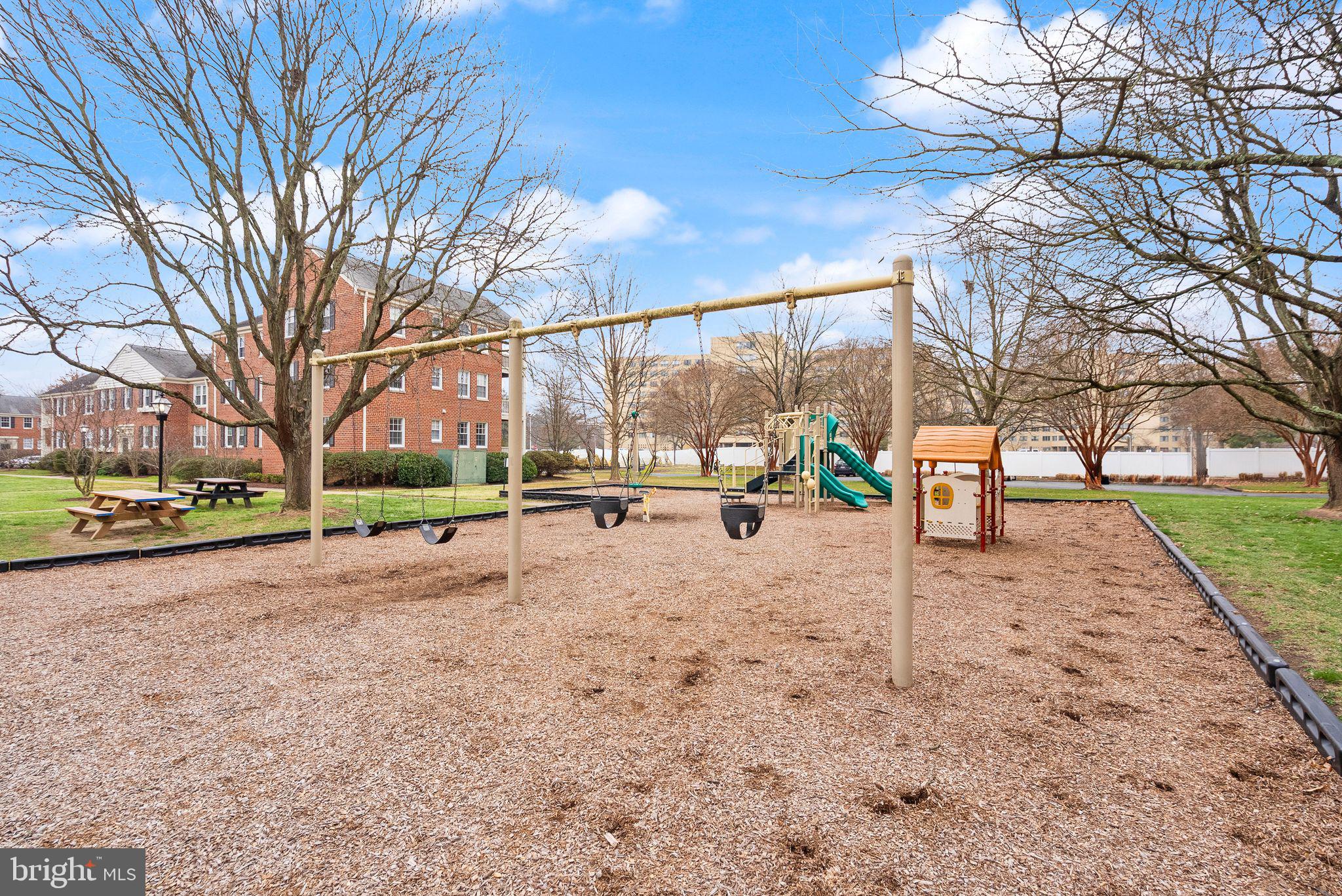 BELLE VIEW CONDOMINIUMS - Residential