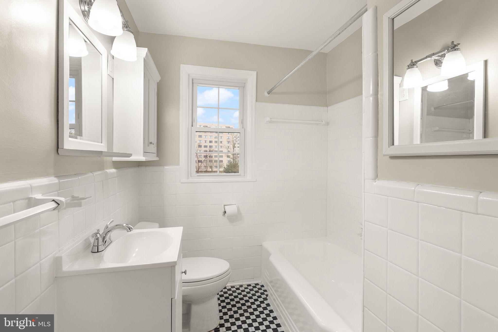 BELLE VIEW CONDOMINIUMS - Residential