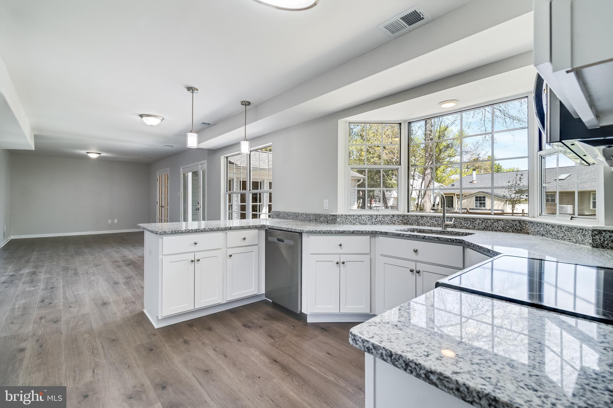 HUNTINGTON - Residential