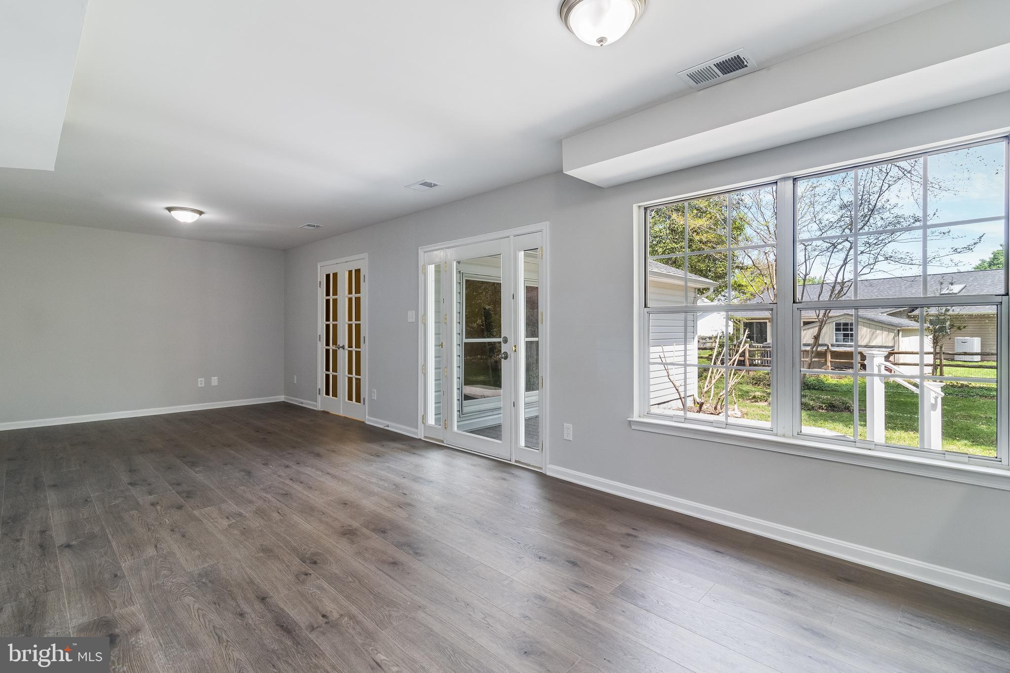 HUNTINGTON - Residential