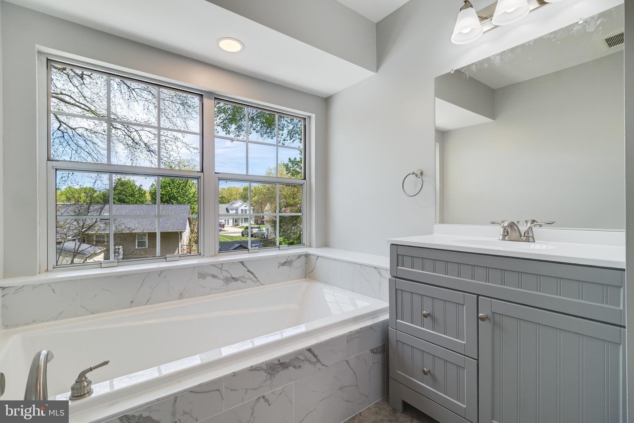 HUNTINGTON - Residential