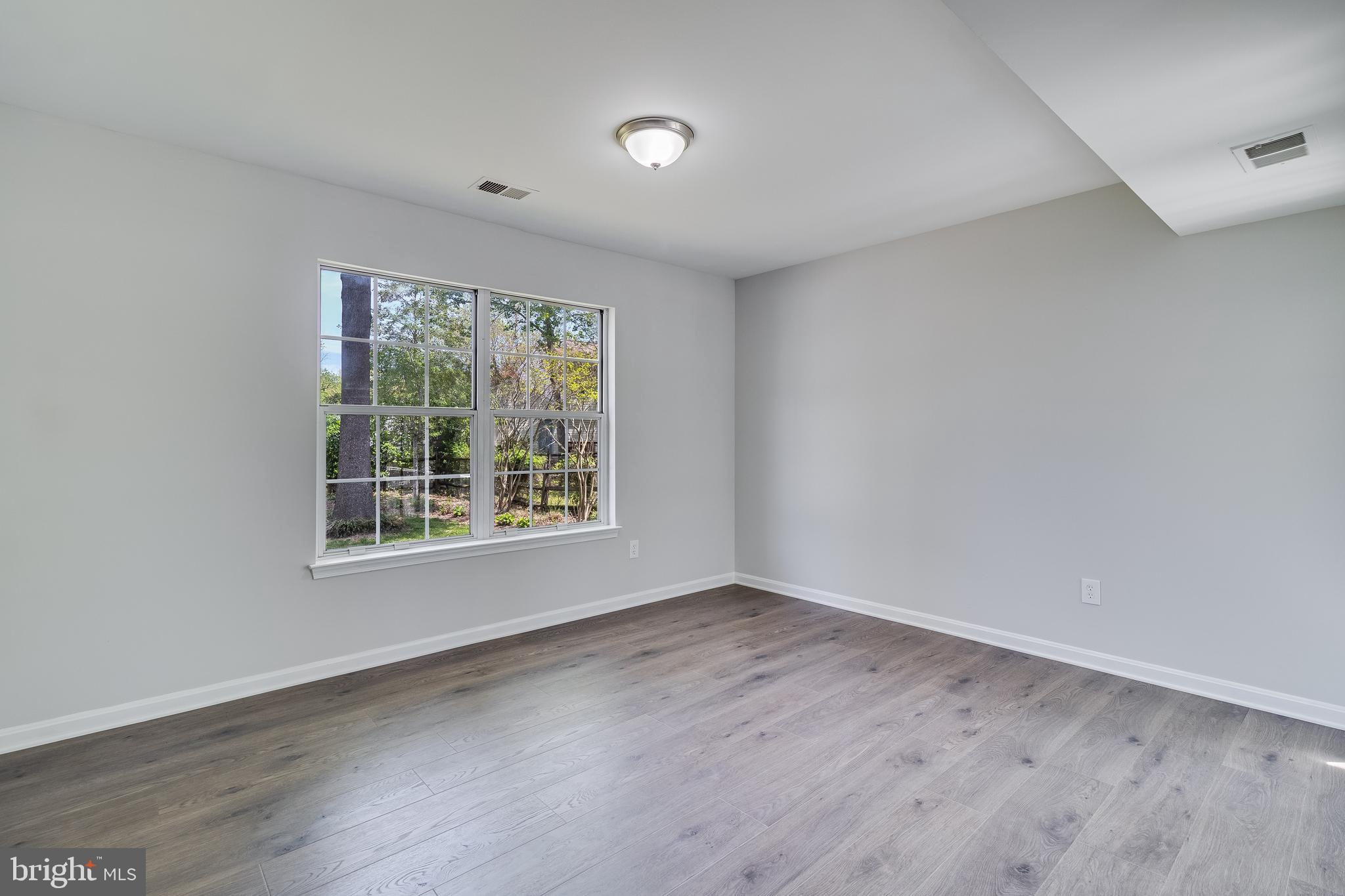 HUNTINGTON - Residential