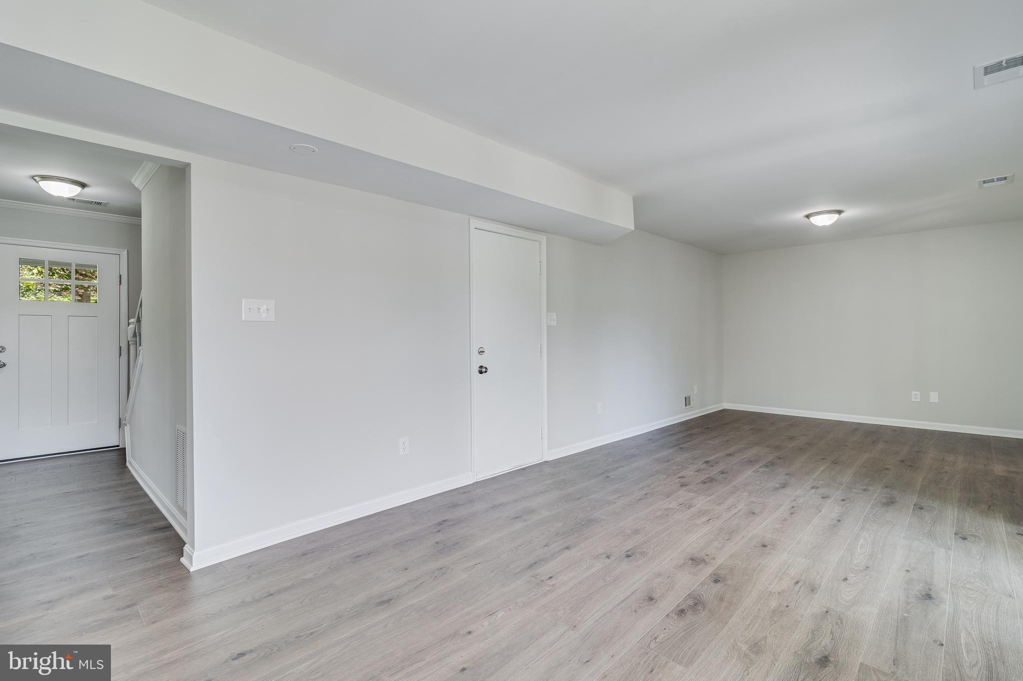 HUNTINGTON - Residential