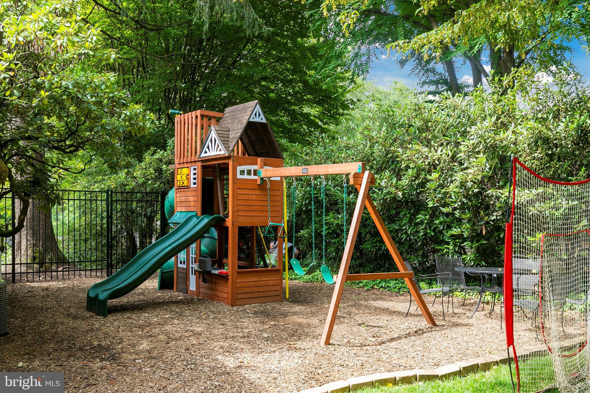 GULPH MILLS VIL - Residential