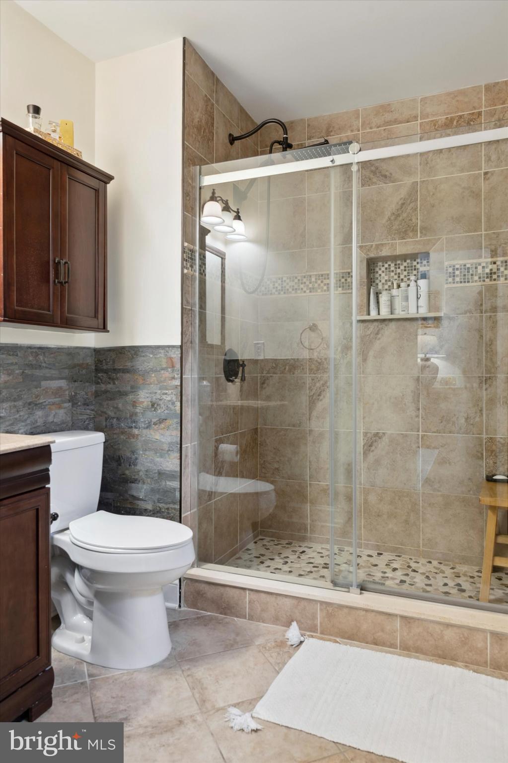 GULPH MILLS VIL - Residential