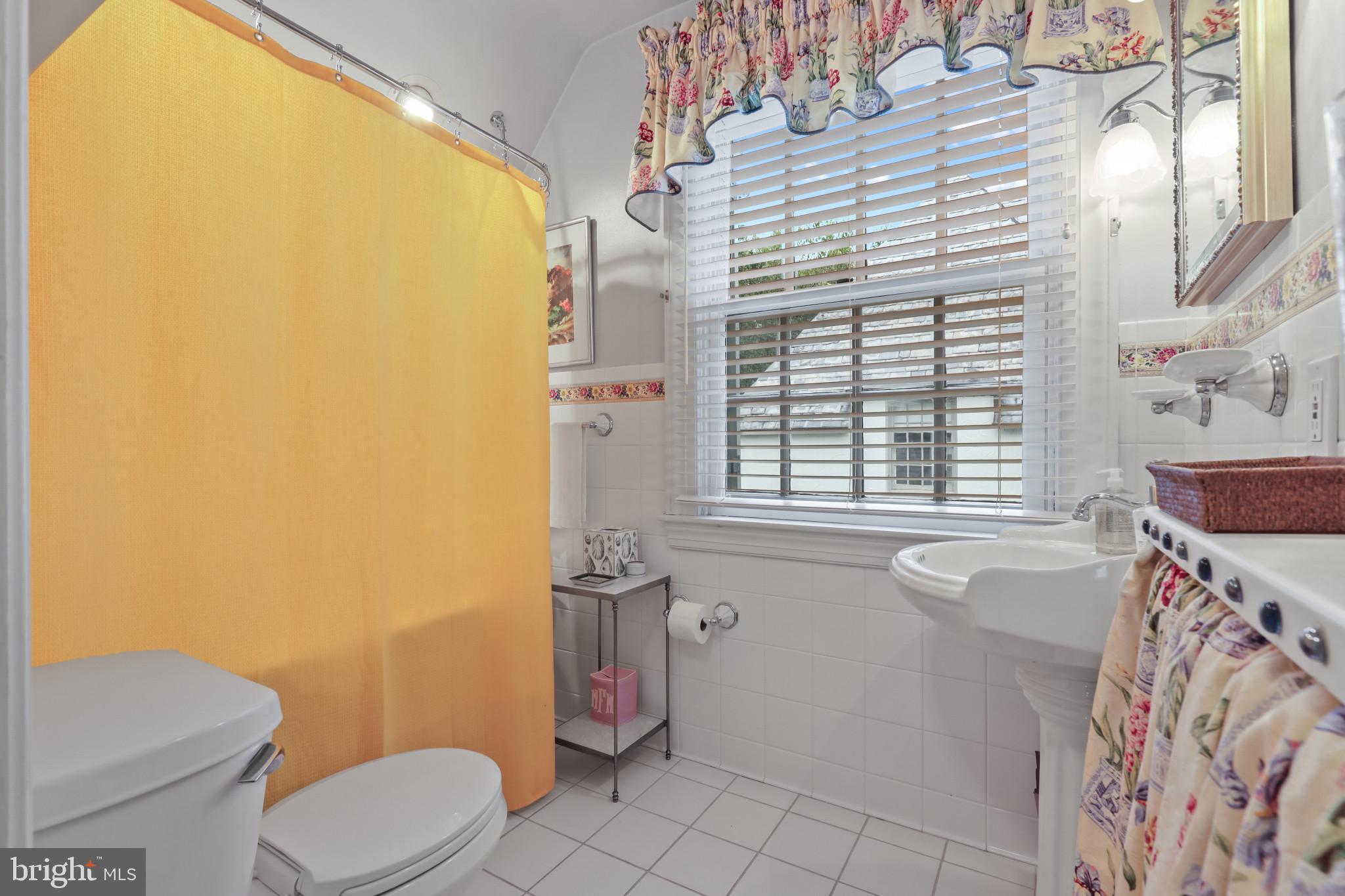 GREATER HOMELAND HISTORIC DISTRICT - Residential