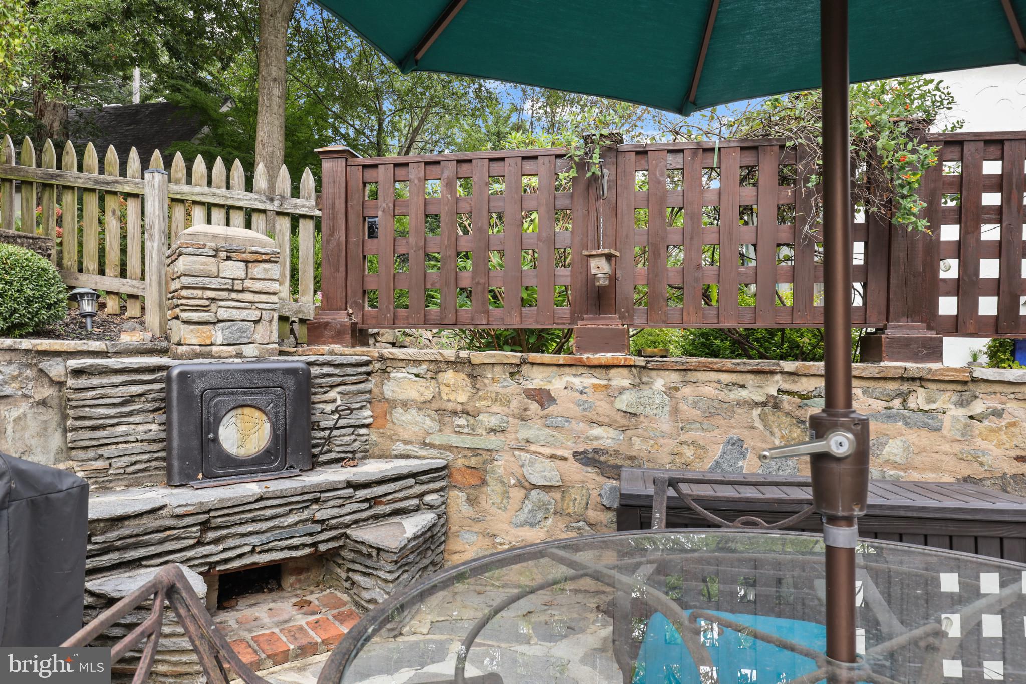 GREATER HOMELAND HISTORIC DISTRICT - Residential