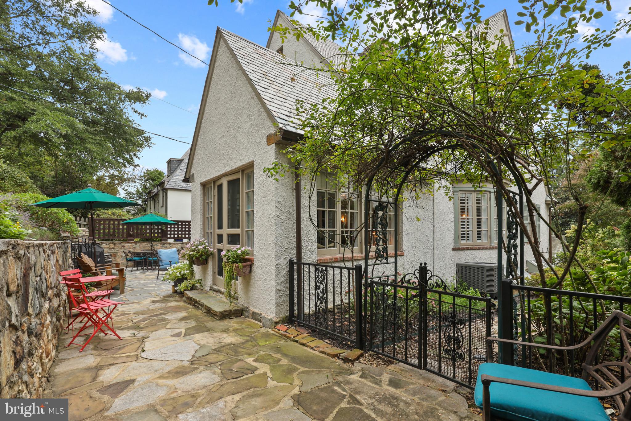 GREATER HOMELAND HISTORIC DISTRICT - Residential