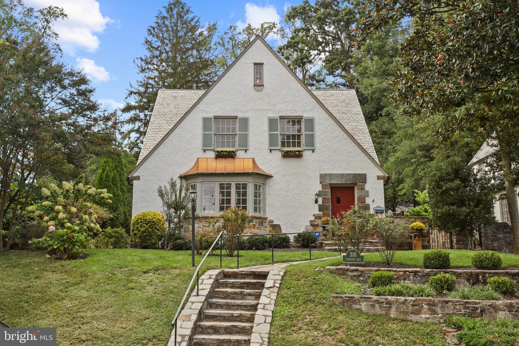 GREATER HOMELAND HISTORIC DISTRICT - Residential