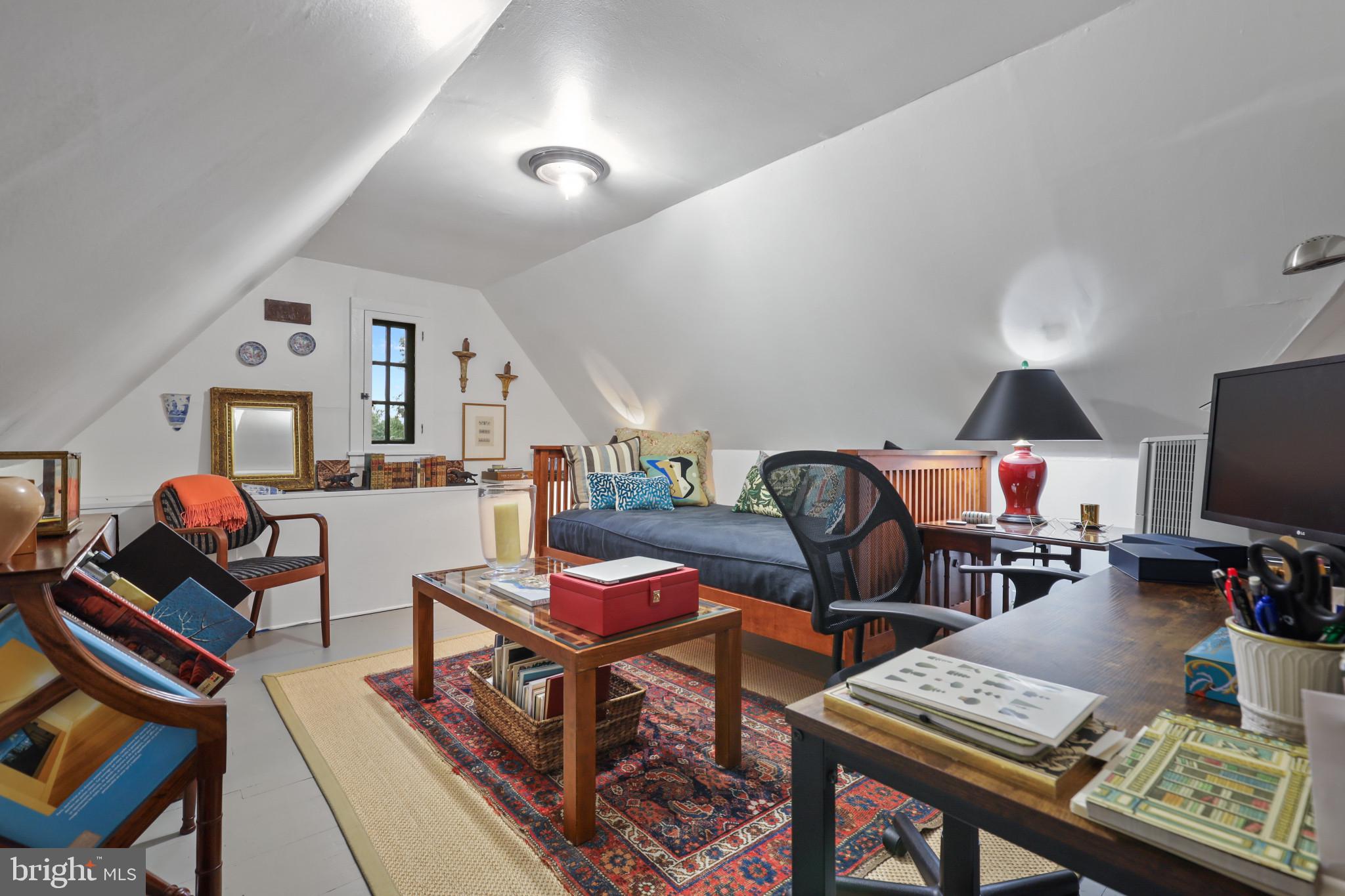 GREATER HOMELAND HISTORIC DISTRICT - Residential