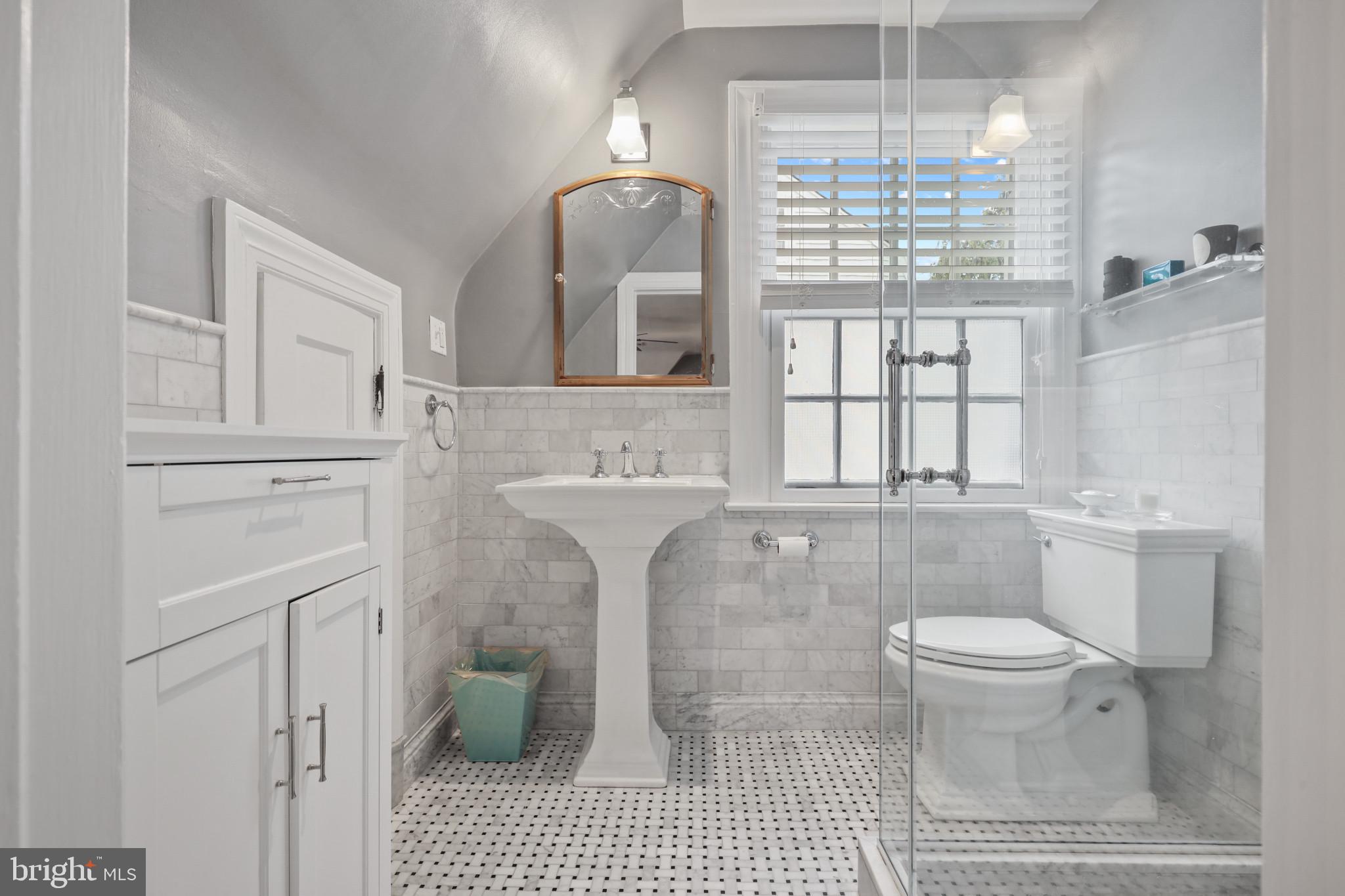 GREATER HOMELAND HISTORIC DISTRICT - Residential