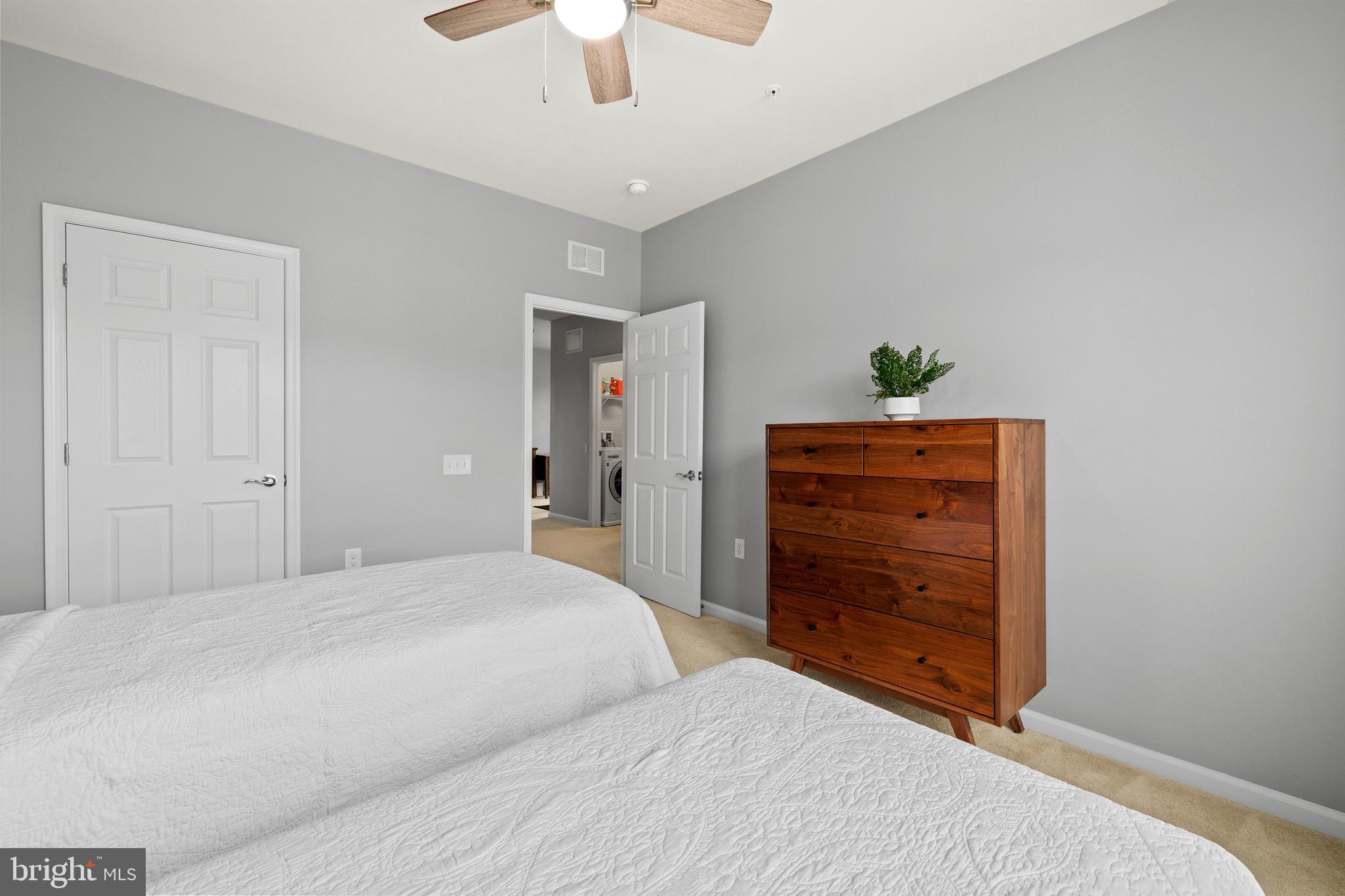 TOWNES AT GOOSE CREEK VILLAGE - Residential