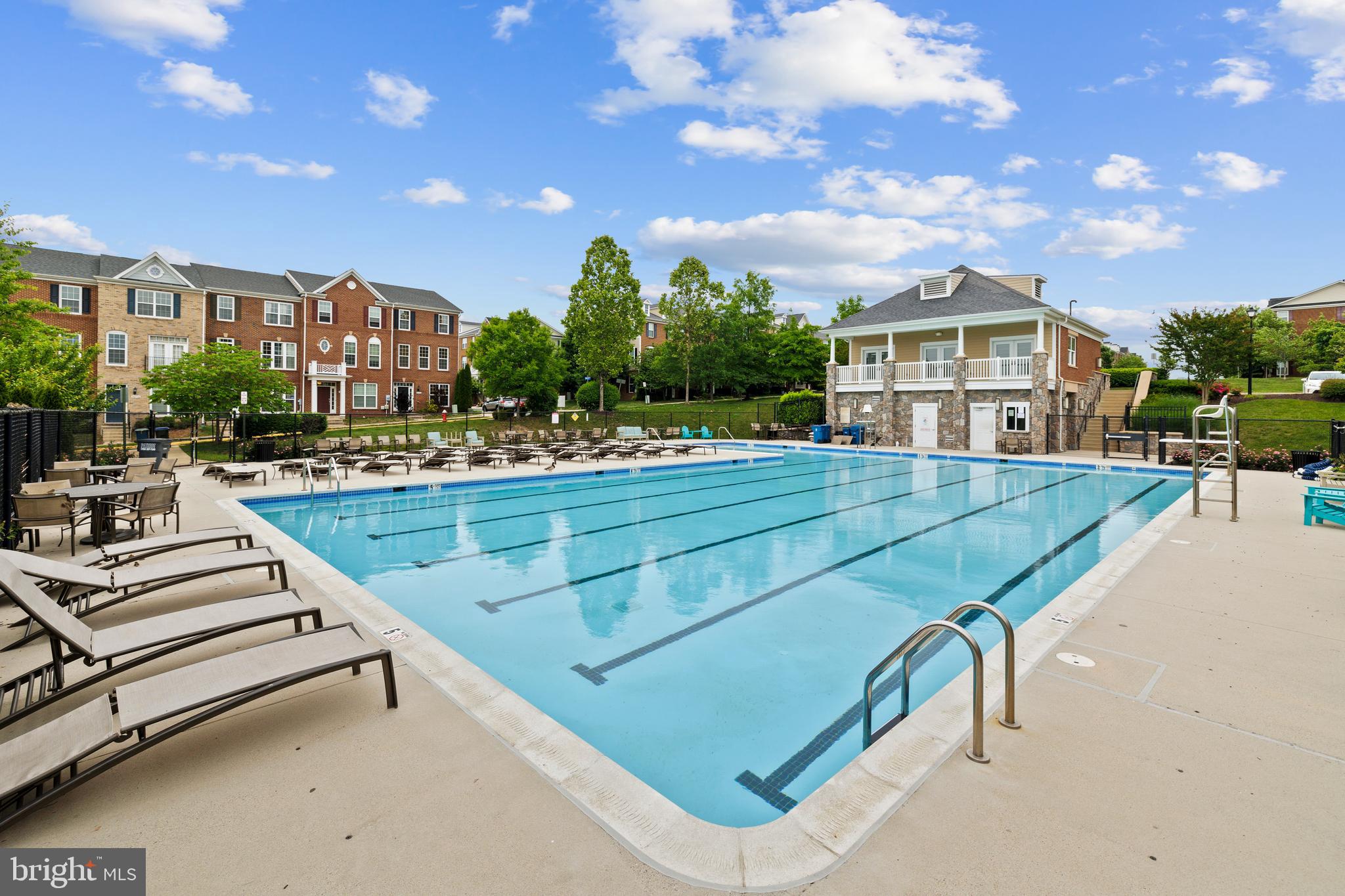 TOWNES AT GOOSE CREEK VILLAGE - Residential