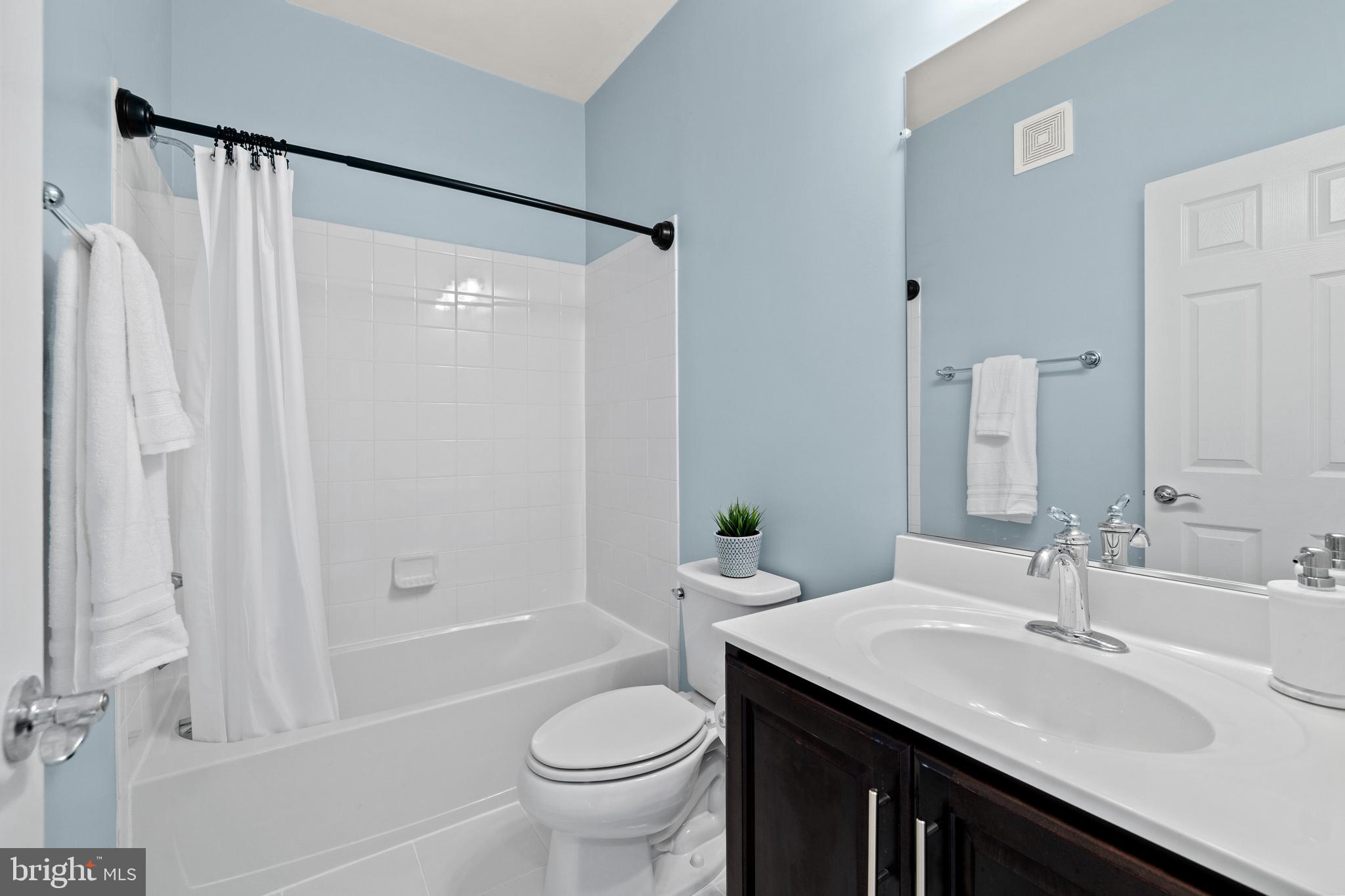 TOWNES AT GOOSE CREEK VILLAGE - Residential