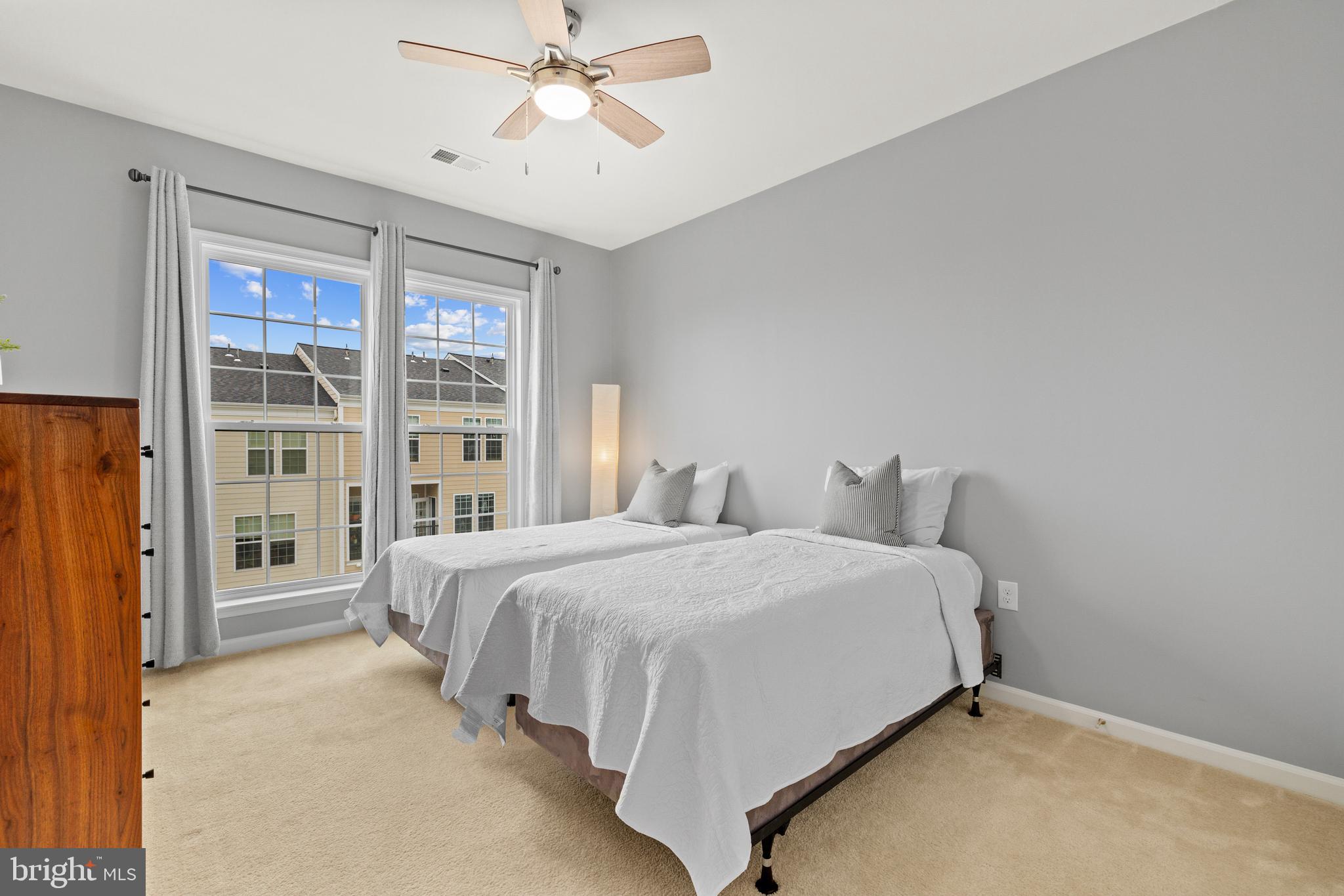 TOWNES AT GOOSE CREEK VILLAGE - Residential