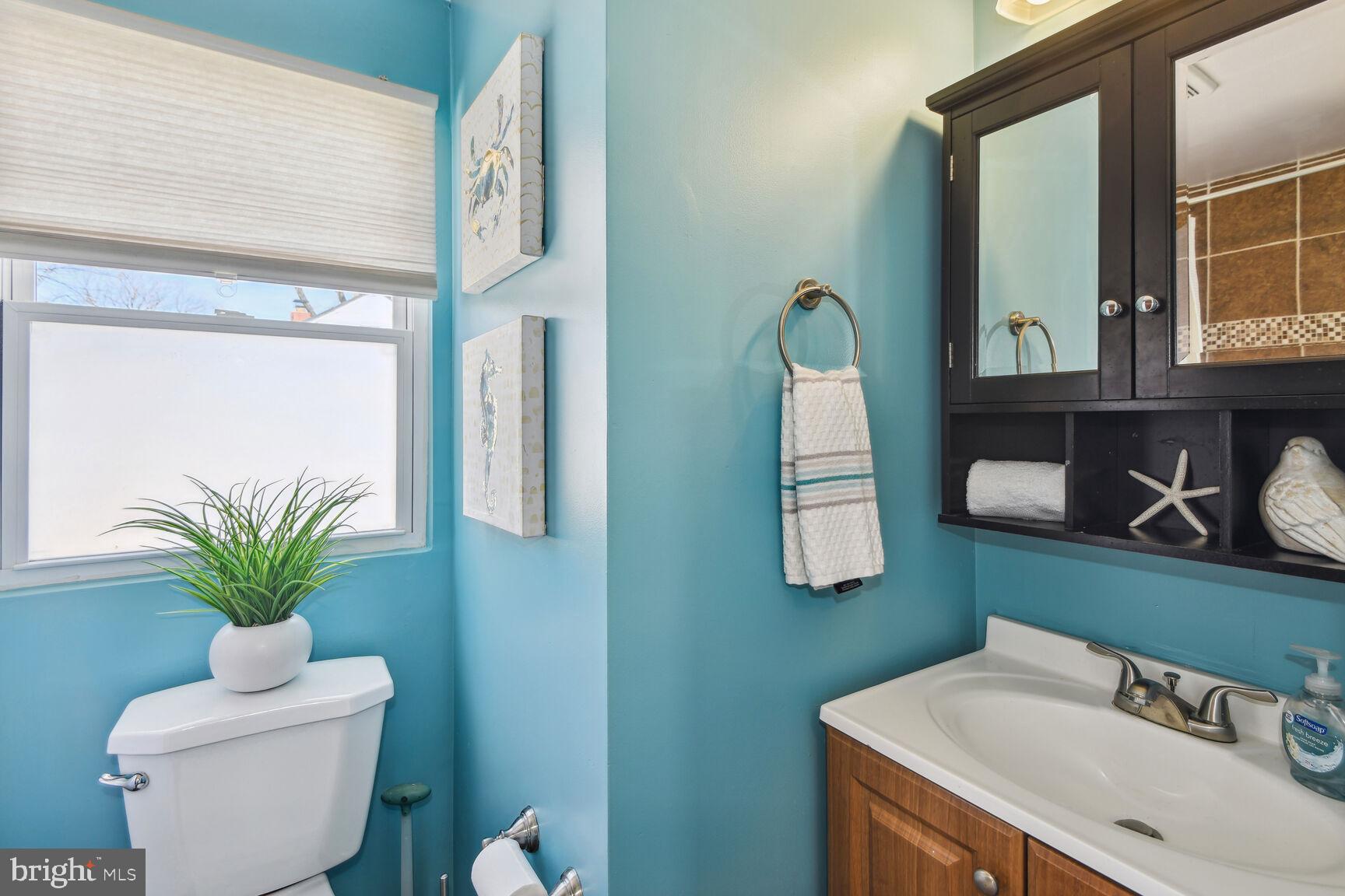 LANDOVER HILLS - Residential