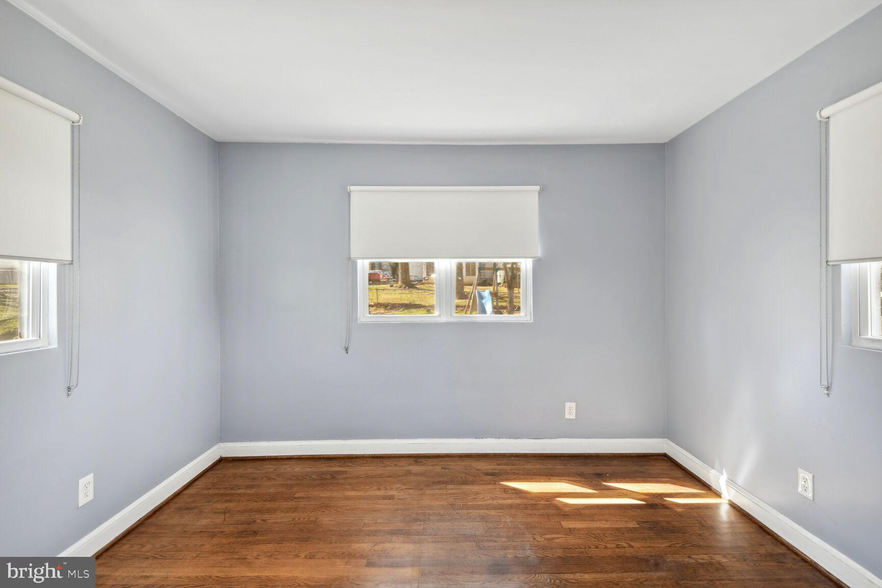 LANDOVER HILLS - Residential