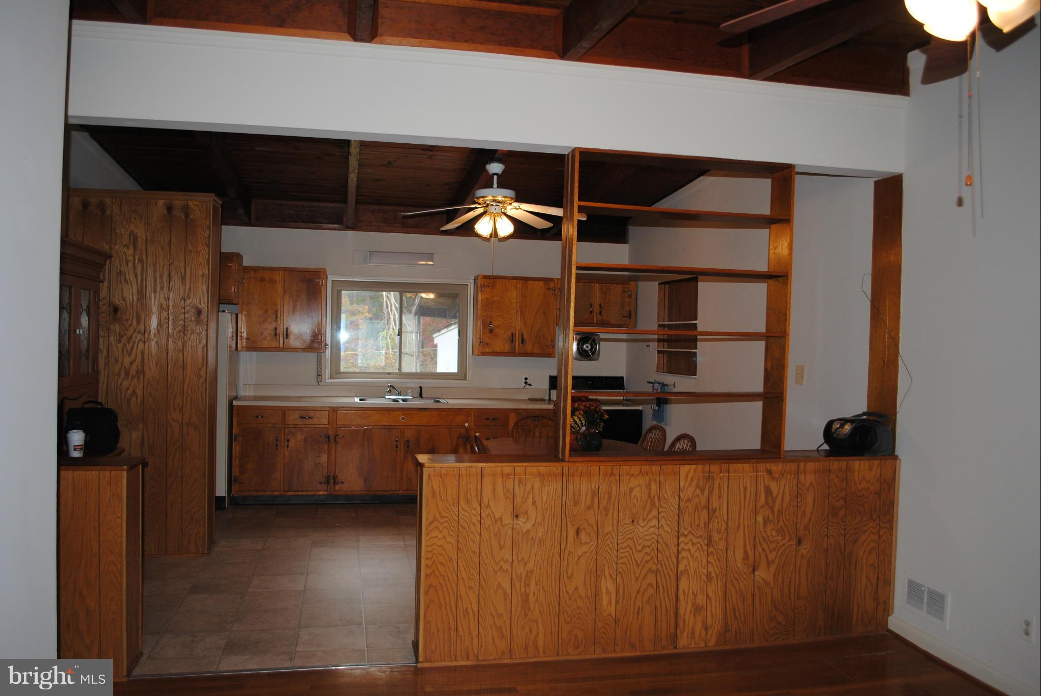 SOUTH HAMPTON VILLAGE SU - Residential