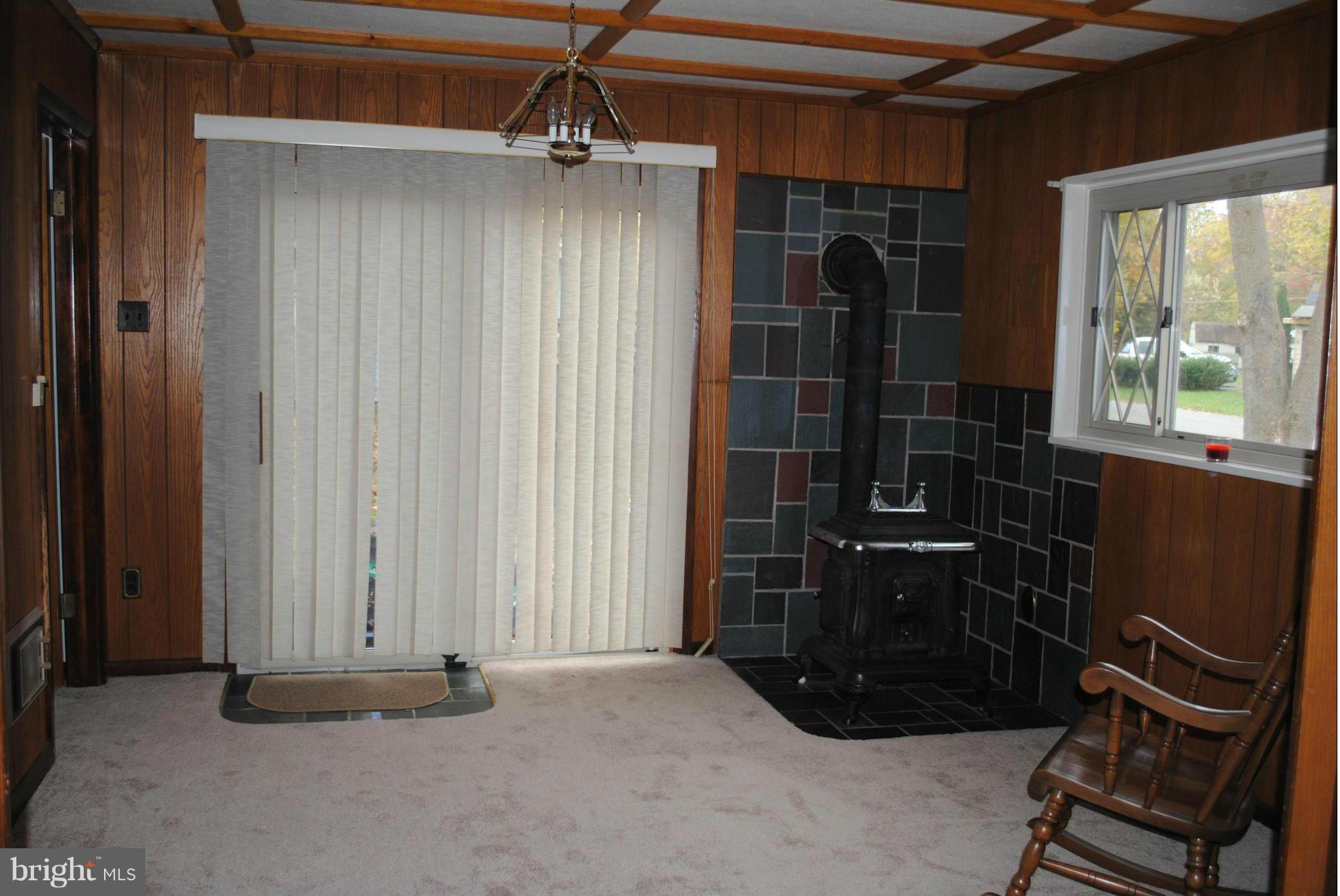 SOUTH HAMPTON VILLAGE SU - Residential